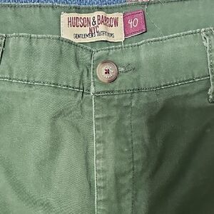 Hudson & Barrow Men's Green Cargo Shorts